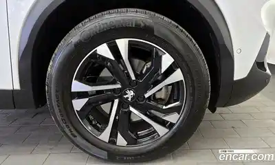 Peugeot 2008 2023 1.5 гидро в Москве № 1015785, миниатюра 5