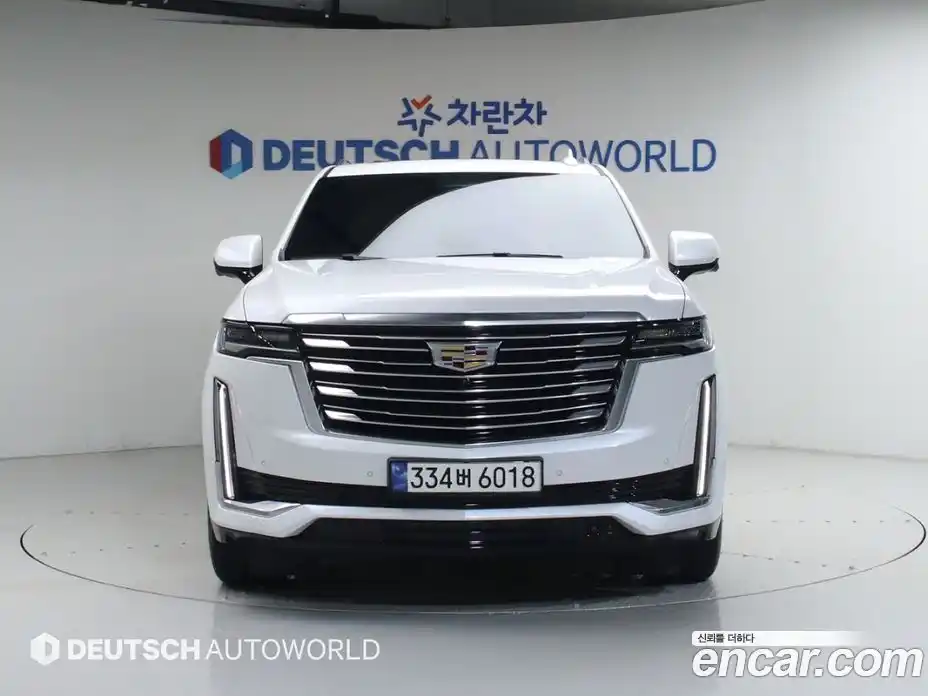 Cadillac Escalade 2023 6.2 гидро в Москве № 1015991, фото 3