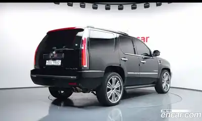 Cadillac Escalade 2010 6.2 гидро в Москве № 1016026, миниатюра 2
