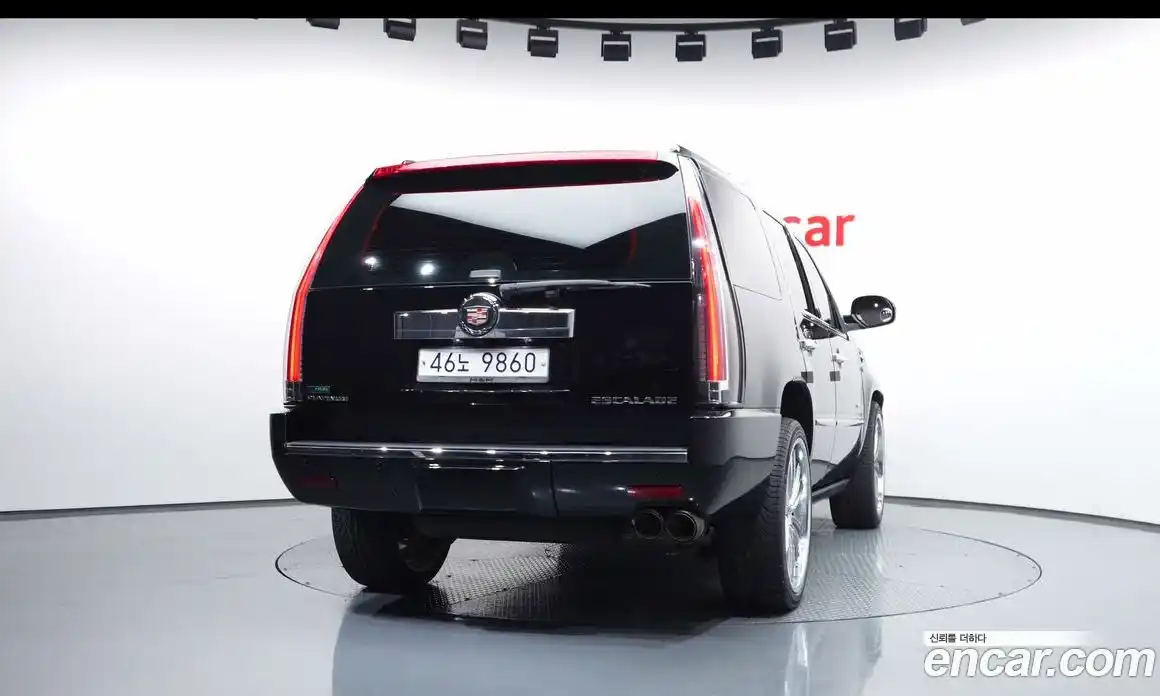 Cadillac Escalade 2010 6.2 гидро в Москве № 1016026, фото 4