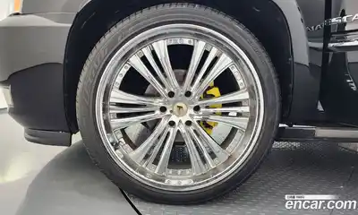 Cadillac Escalade 2010 6.2 гидро в Москве № 1016026, миниатюра 5