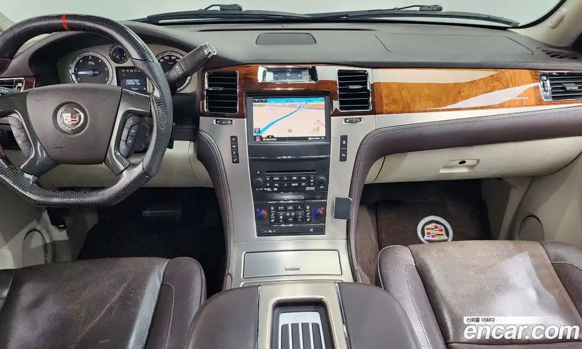 Cadillac Escalade 2010 6.2 гидро в Москве № 1016026, фото 7
