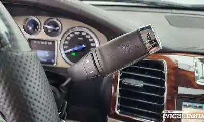 Cadillac Escalade 2010 6.2 гидро в Москве № 1016026, миниатюра 9