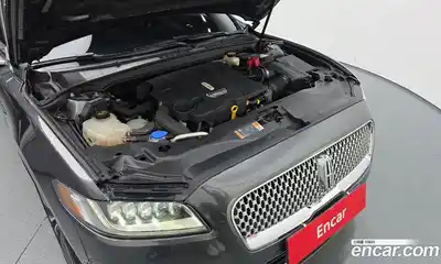 Lincoln Continental 2018 3.0 гидро в Москве № 1019986, миниатюра 6