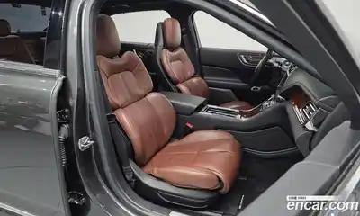 Lincoln Continental 2018 3.0 гидро в Москве № 1019986, миниатюра 10