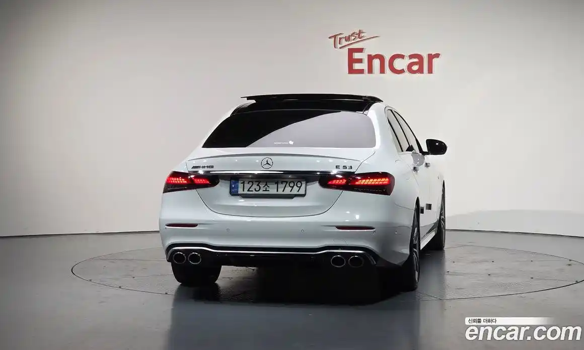 Mercedes-Benz E-Class 2022 3.0 гидро в Москве № 137485, фото 4