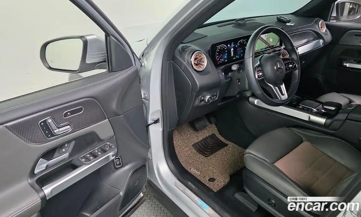 Mercedes-Benz EQB 2023 0.2 гидро в Москве № 139821, фото 12