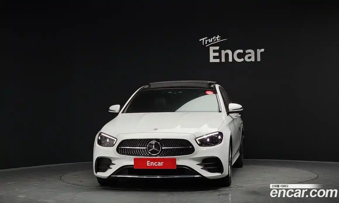 Mercedes-Benz E-Class 2022 2.0 гидро в Москве № 141793, фото 3