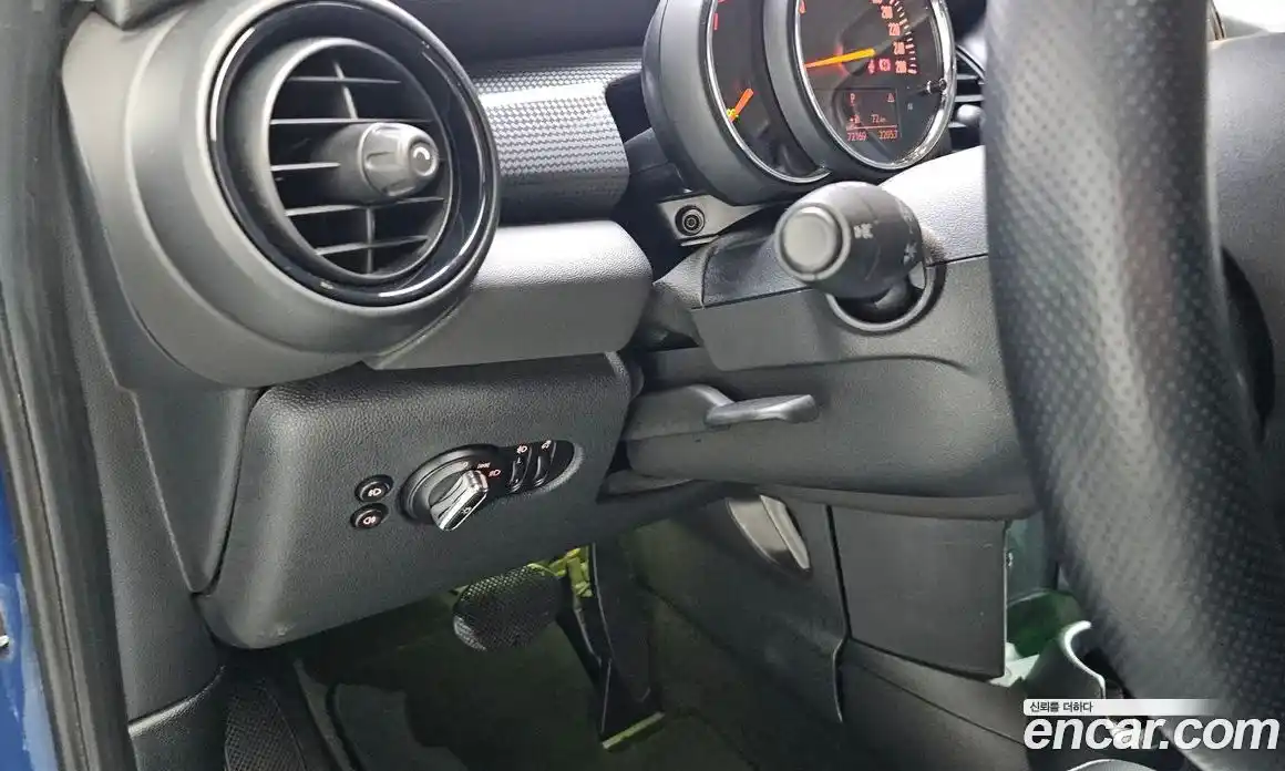 Mini Cooper 2016 1.5 гидро в Москве № 154481, фото 14