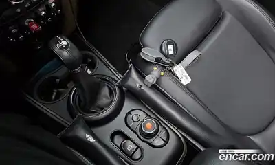 Mini Countryman 2018 1.5 гидро в Москве № 154925, миниатюра 9