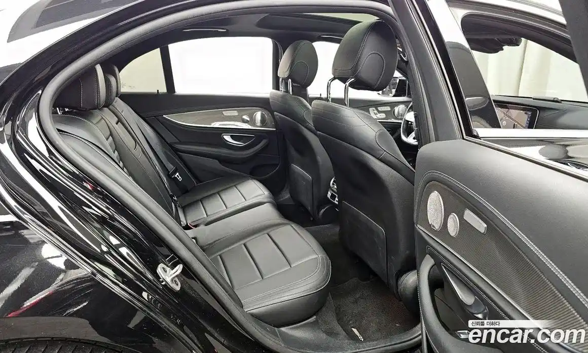 Mercedes-Benz E-Class 2020 2.0 гидро в Москве, фото 12