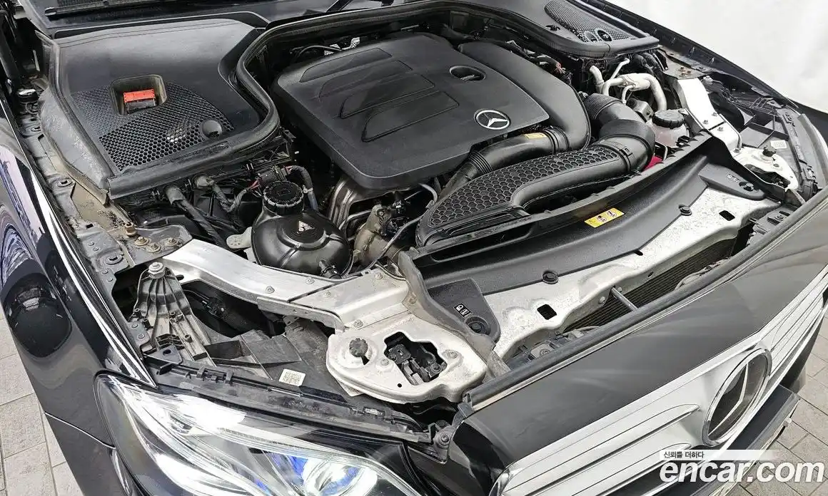 Mercedes-Benz E-Class 2020 2.0 гидро в Москве, фото 6