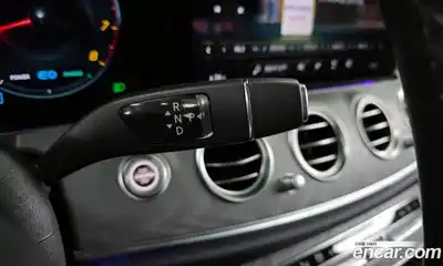 Mercedes-Benz E-Class 2023 2.0 гидро в Москве, миниатюра 9