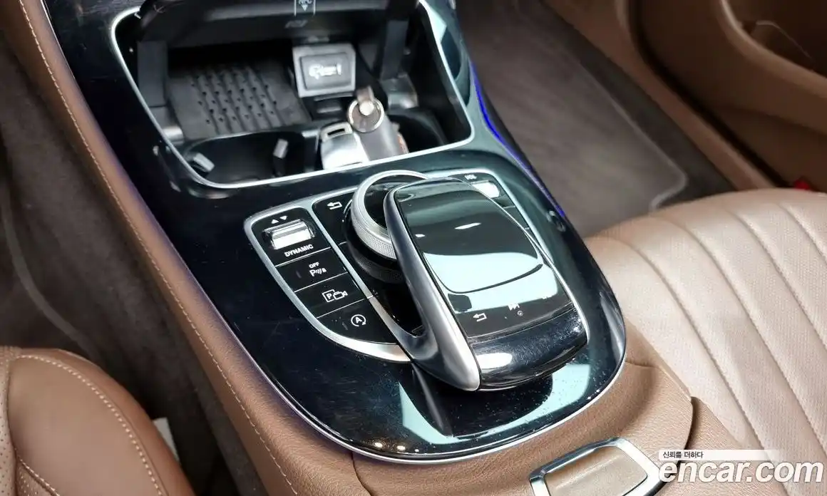 Mercedes-Benz E-Class 2019 2.0 гидро в Москве, фото 19