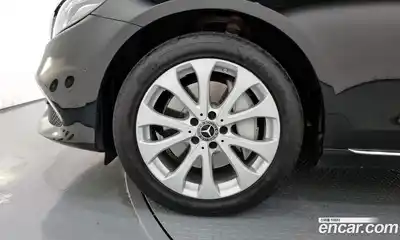 Mercedes-Benz E-Class 2019 2.0 гидро в Москве, миниатюра 5