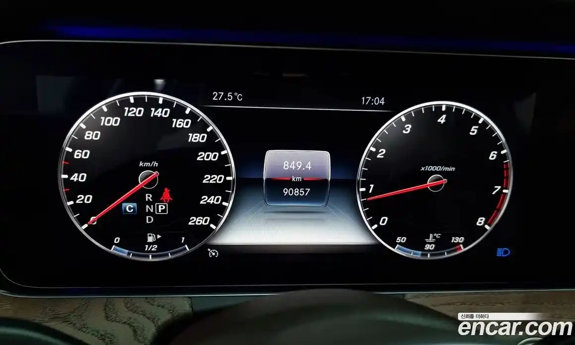 Mercedes-Benz E-Class 2019 2.0 гидро в Москве, фото 8