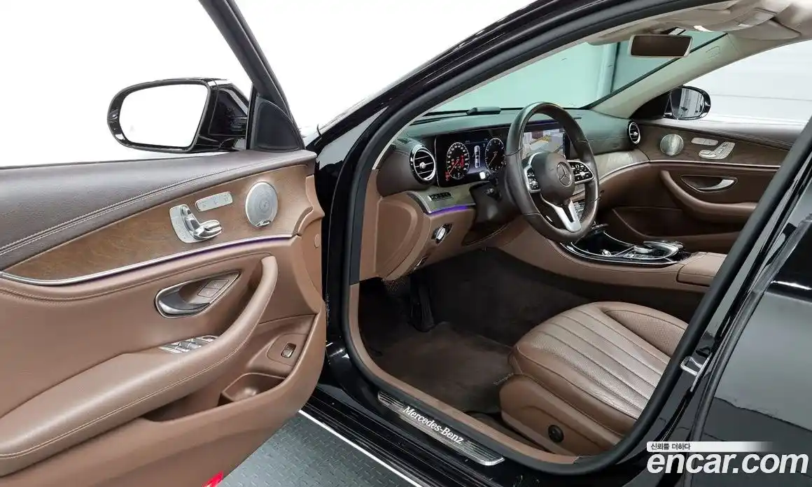Mercedes-Benz E-Class 2019 2.0 гидро в Москве, фото 10