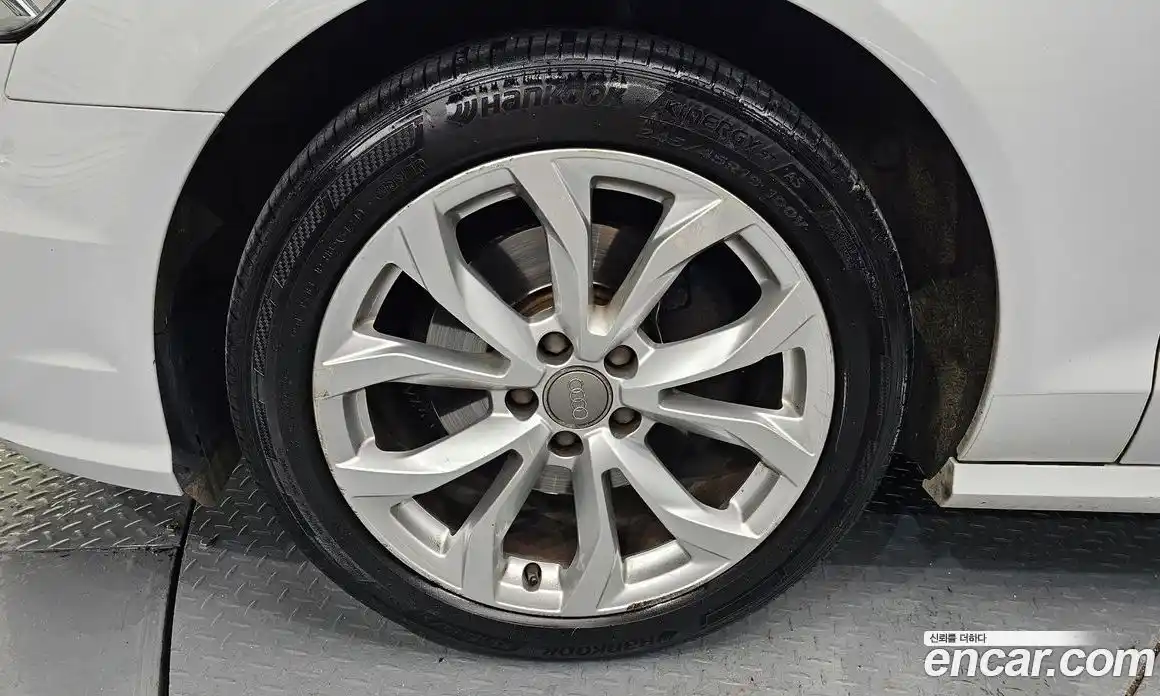 Audi A6 2015 2.0 гидро в Москве № 163436, фото 5