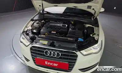 Audi A3 2015 1.6 гидро в Москве № 163615, миниатюра 6