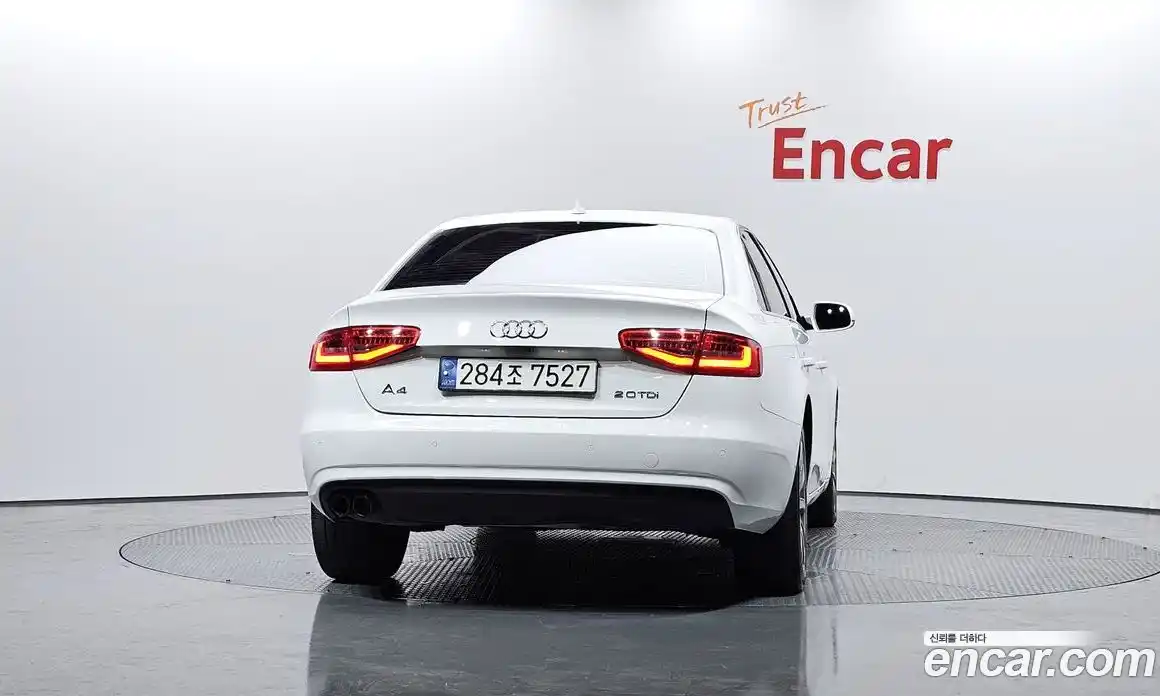 Audi A4 2014 2.0 гидро в Москве № 163702, фото 4