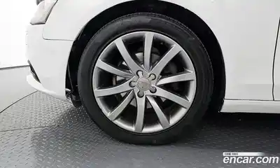 Audi A4 2014 2.0 гидро в Москве № 163702, миниатюра 5
