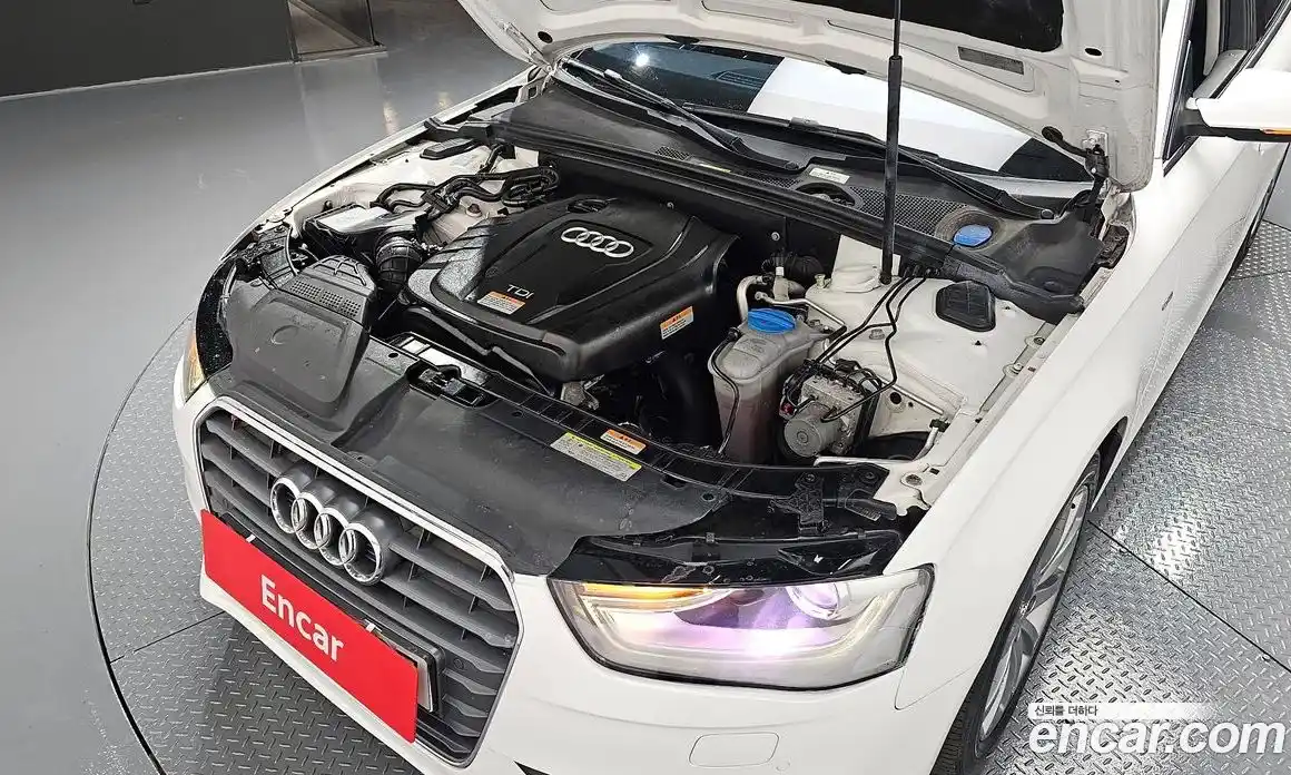 Audi A4 2014 2.0 гидро в Москве № 163702, фото 6