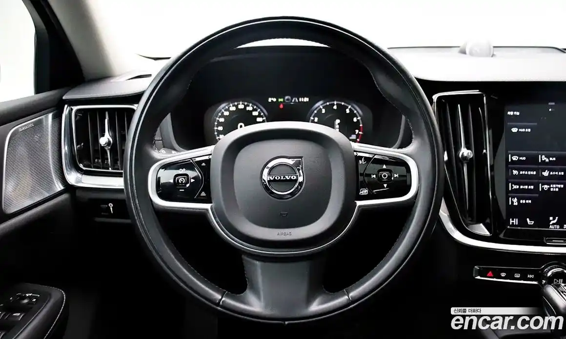 Volvo V60 2020 2.0 гидро в Москве № 164831, фото 17