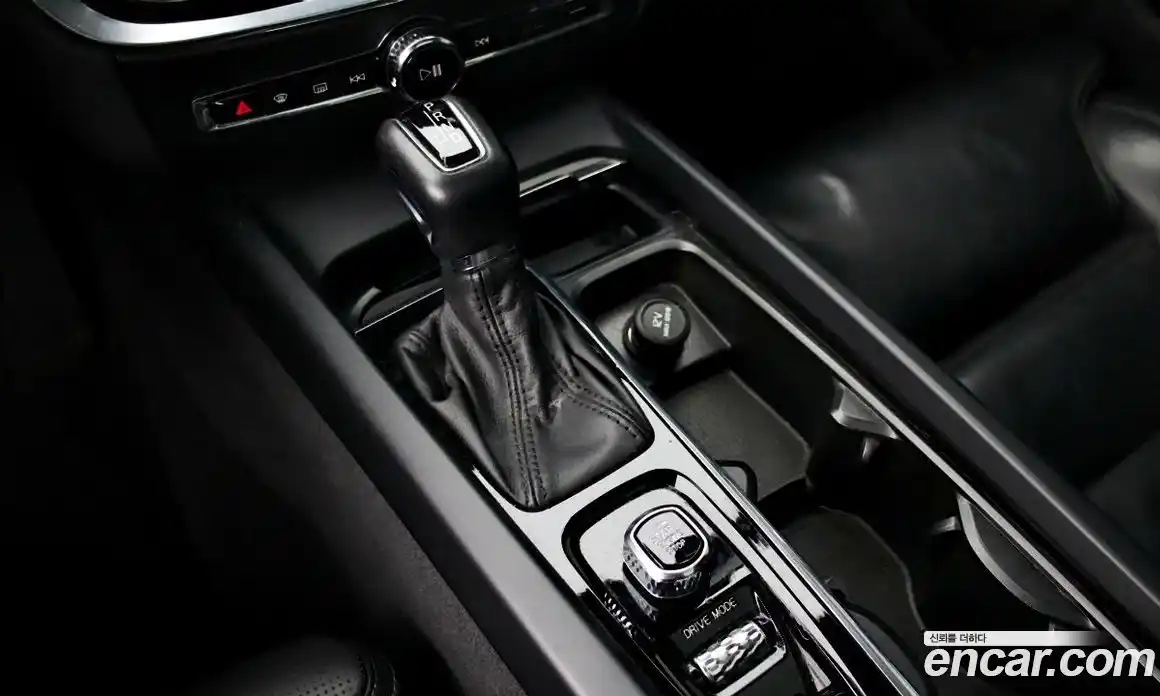 Volvo V60 2020 2.0 гидро в Москве № 164831, фото 9