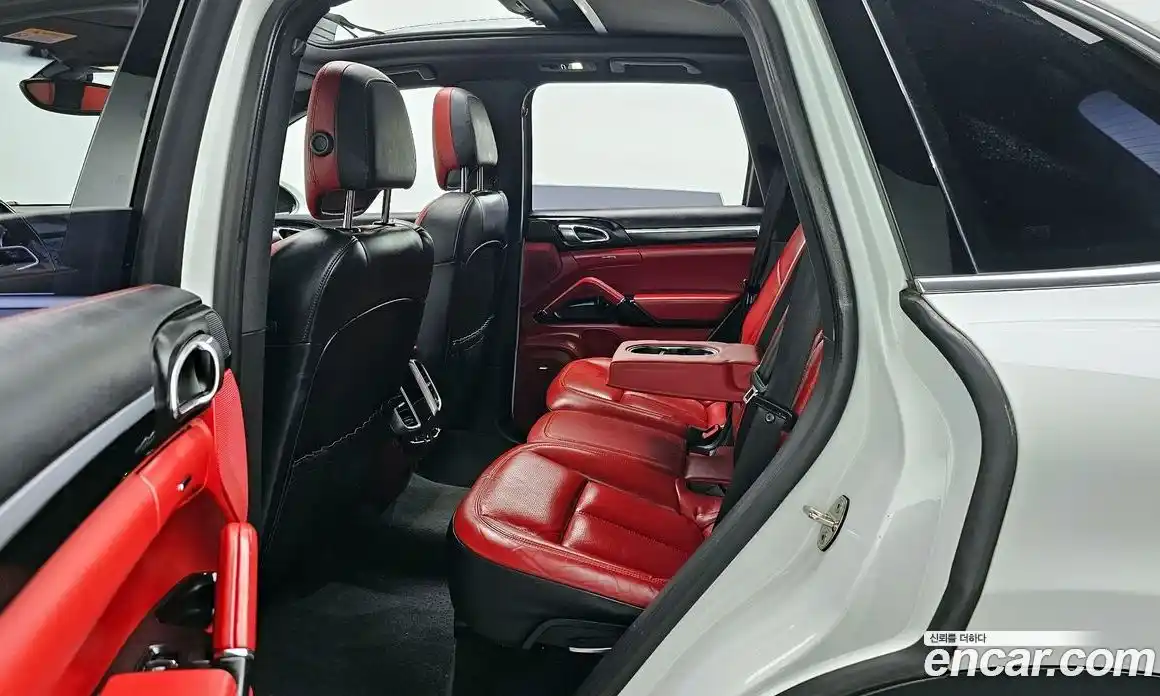 Porsche Cayenne 2016 3.0 гидро в Москве № 165571, фото 12