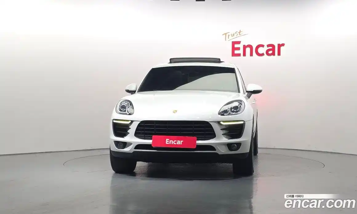 Porsche Macan 2015 3.0 гидро в Москве № 165671, фото 3