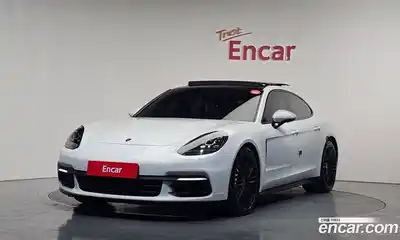Porsche Panamera, 2018
