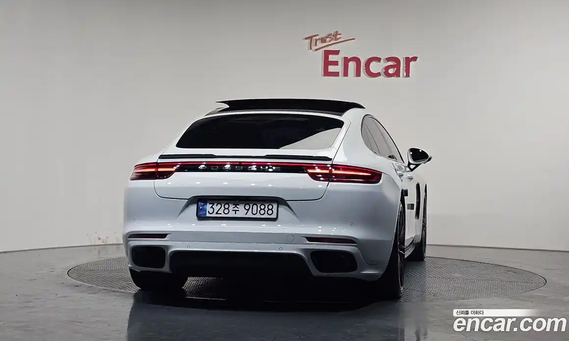 Porsche Panamera 2018 3.0 гидро в Москве № 165711, фото 4