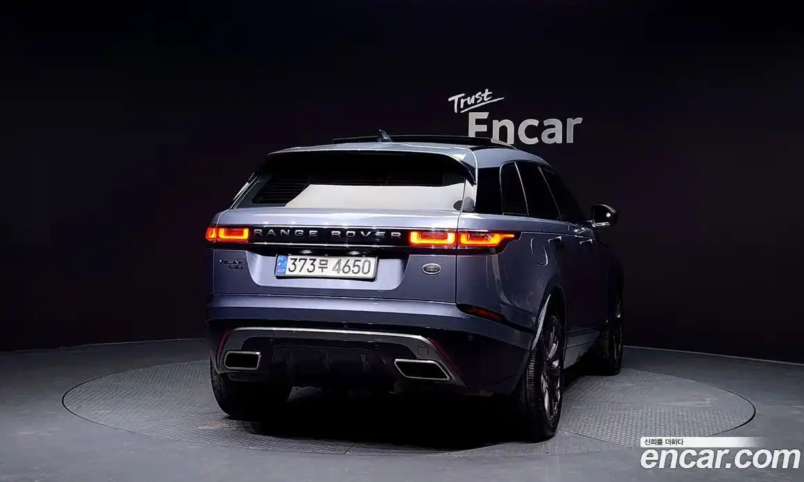 Land Rover Range-Rover Velar 2017 3.0 гидро в Москве № 166452, фото 4
