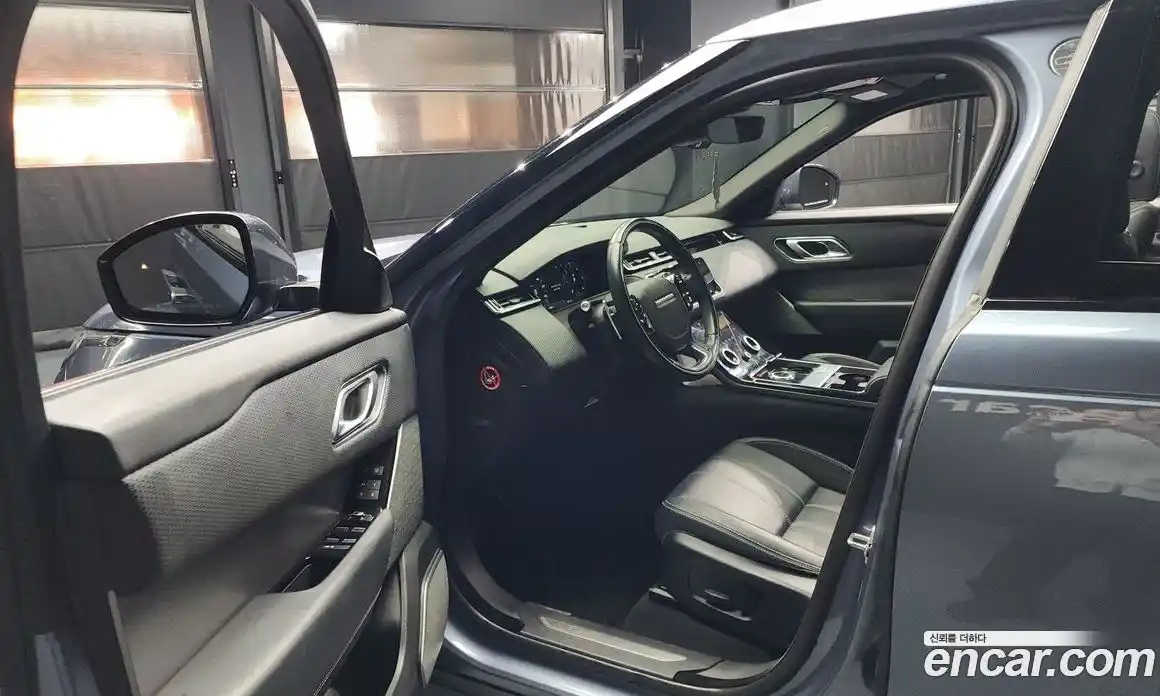 Land Rover Range-Rover Velar 2017 3.0 гидро в Москве № 166452, фото 10