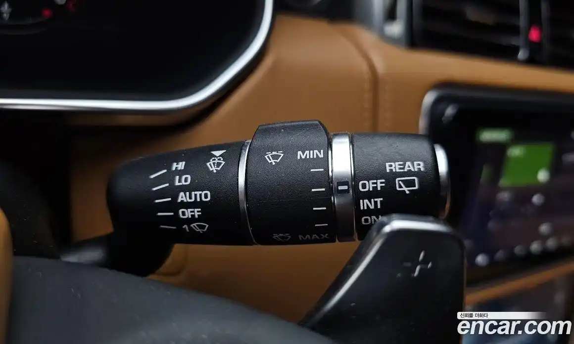 Land Rover Range-Rover 2019 4.4 гидро в Москве № 166659, фото 17