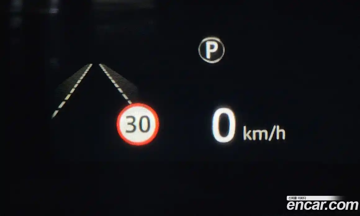 Land Rover Range-Rover 2019 4.4 гидро в Москве № 166659, фото 18