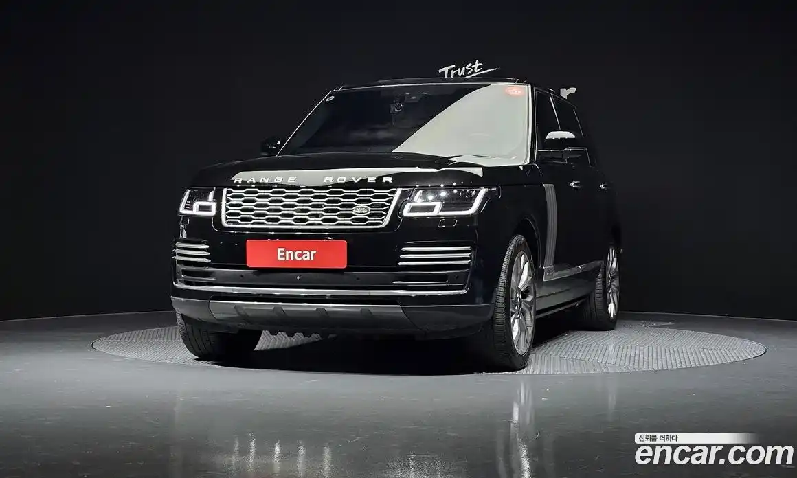 Land Rover Range-Rover 2019 4.4 гидро в Москве № 166659, фото 3