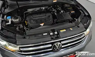 Volkswagen Tiguan 2022 2.0 гидро в Москве № 168584, миниатюра 6