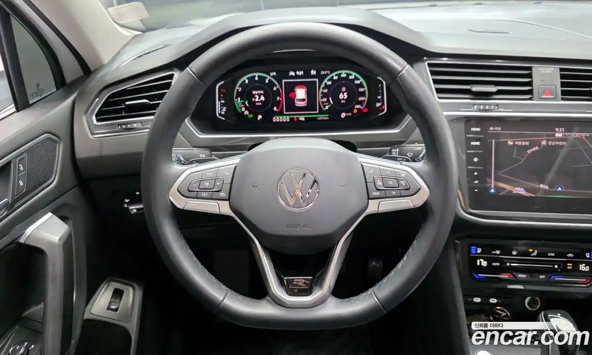 Volkswagen Tiguan 2023 2.0 гидро в Москве № 168623, фото 13