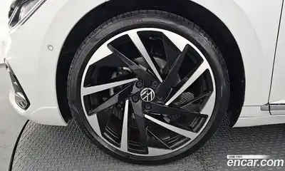 Volkswagen Arteon 2022 2.0 гидро в Москве № 168675, миниатюра 5