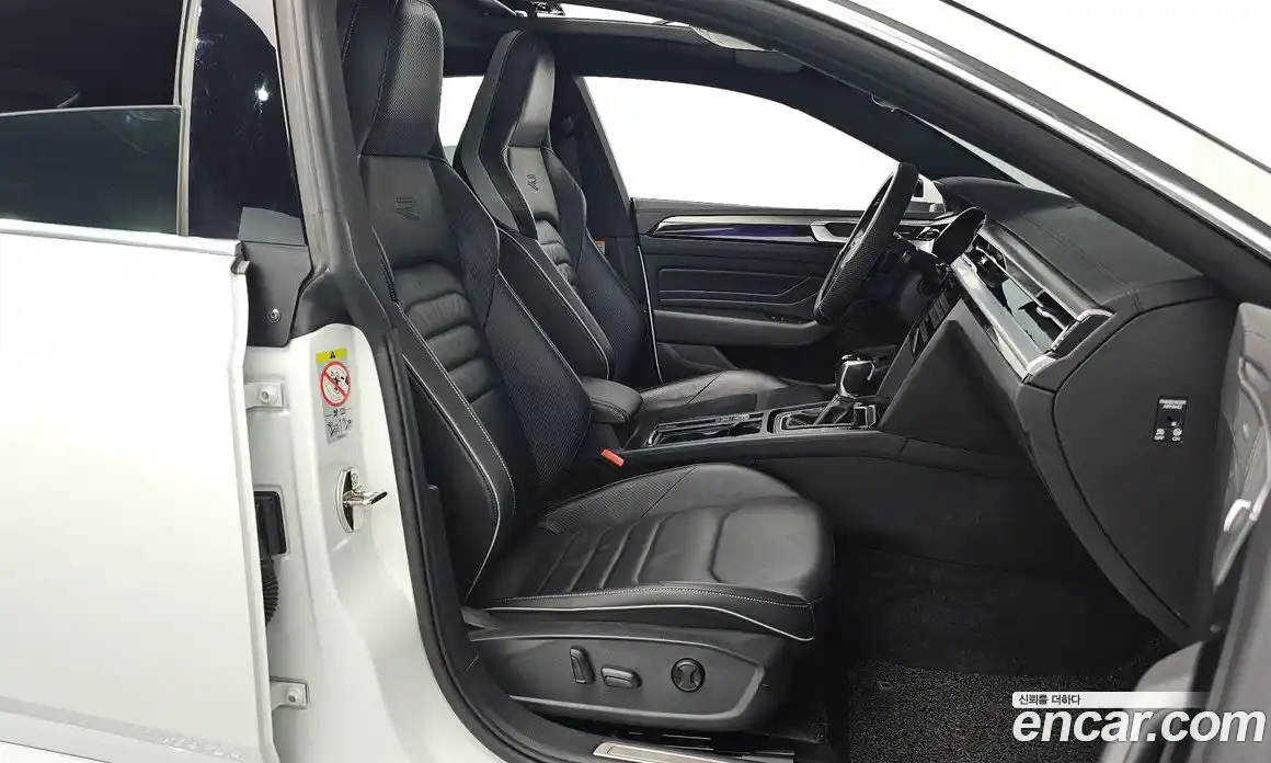 Volkswagen Arteon 2022 2.0 гидро в Москве № 168675, фото 10