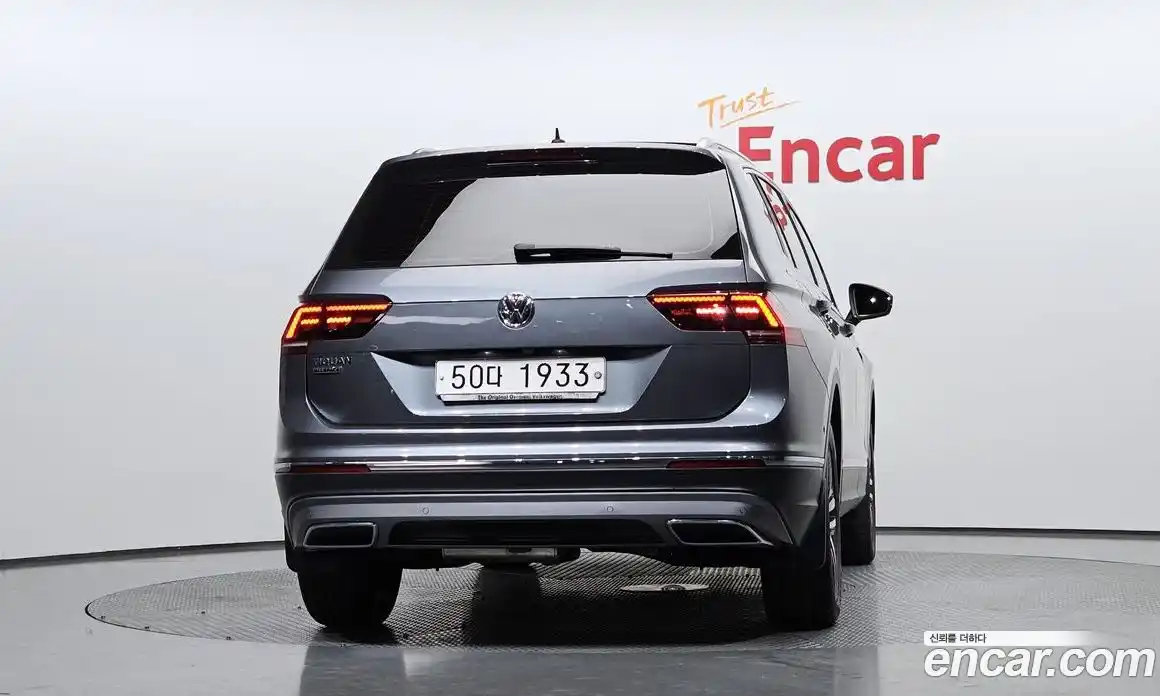 Volkswagen Tiguan 2018 2.0 гидро в Москве № 168911, фото 4
