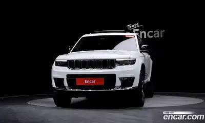 Jeep Cherokee 2023 3.6 гидро в Москве № 169334, миниатюра 2