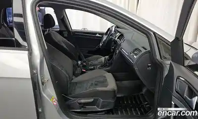 Volkswagen Golf 2015 2.0 гидро в Москве № 171078, миниатюра 11