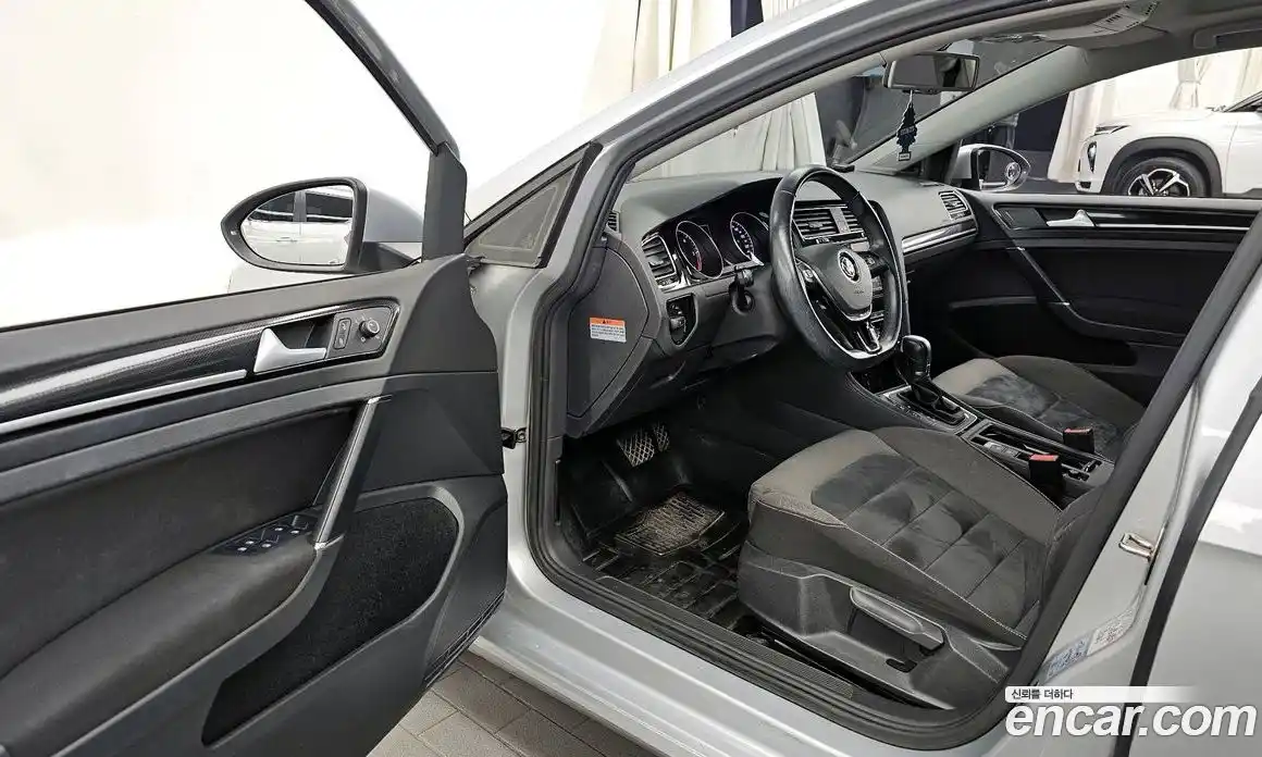 Volkswagen Golf 2015 2.0 гидро в Москве № 171078, фото 10