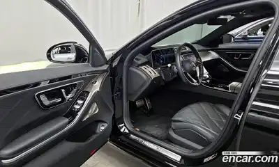Mercedes-Benz S-Class 2023 6.0 гидро в Москве № 182888, миниатюра 10