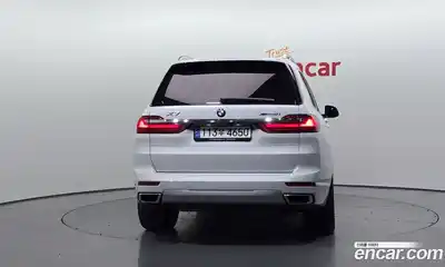 BMW X7 2022 3.0 гидро в Москве № 188752, миниатюра 4