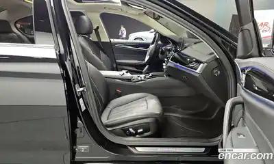 BMW 5-Series 2019 2.0 гидро в Москве № 190158, миниатюра 11