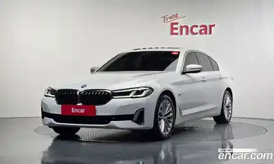 BMW 5-Series, 2021