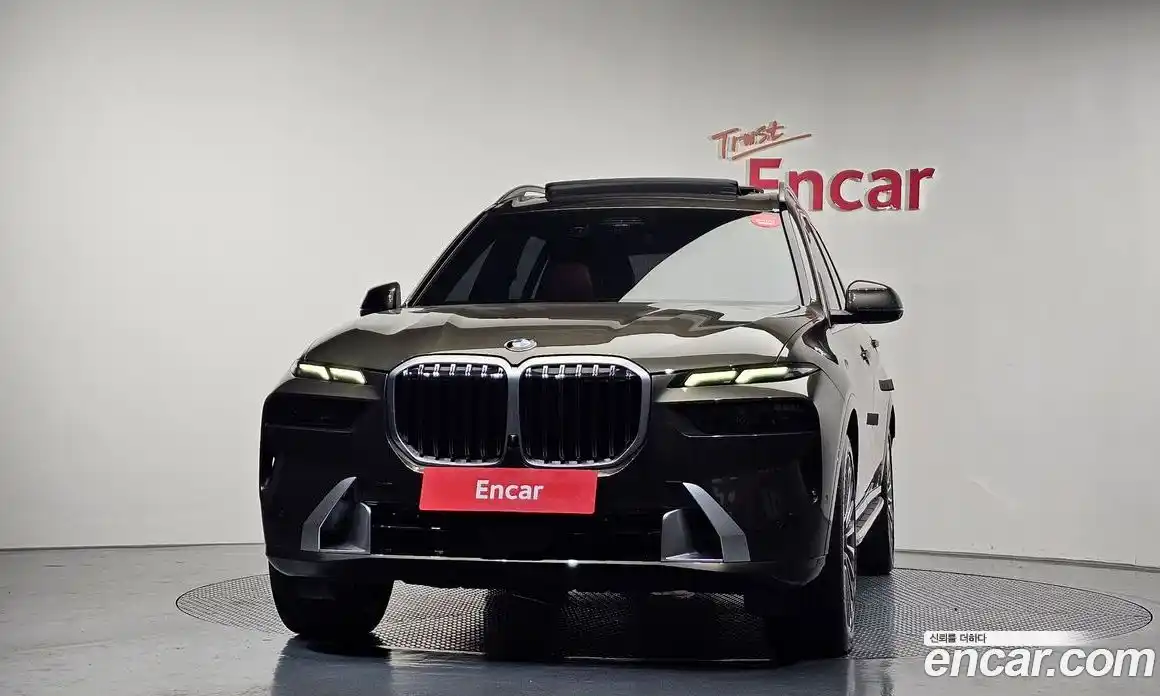 BMW X7 2023 3.0 гидро в Москве № 191737, фото 3